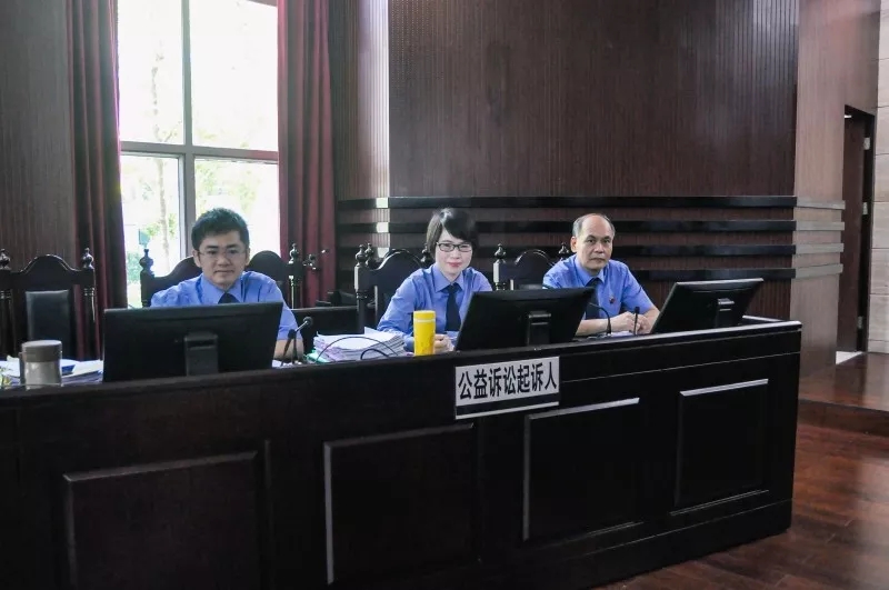 佛山市人民檢察院出庭檢察人員 佛山市人民檢察院出庭檢察人員