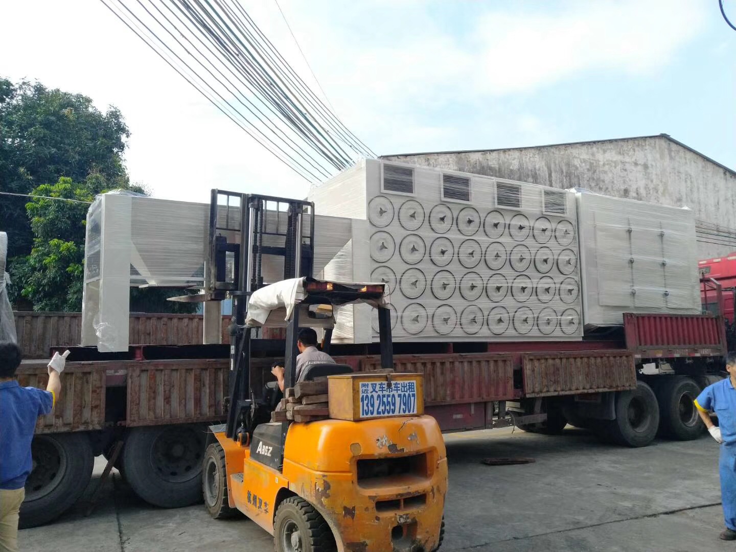 脈沖濾筒除塵器發貨 脈沖濾筒除塵器發貨