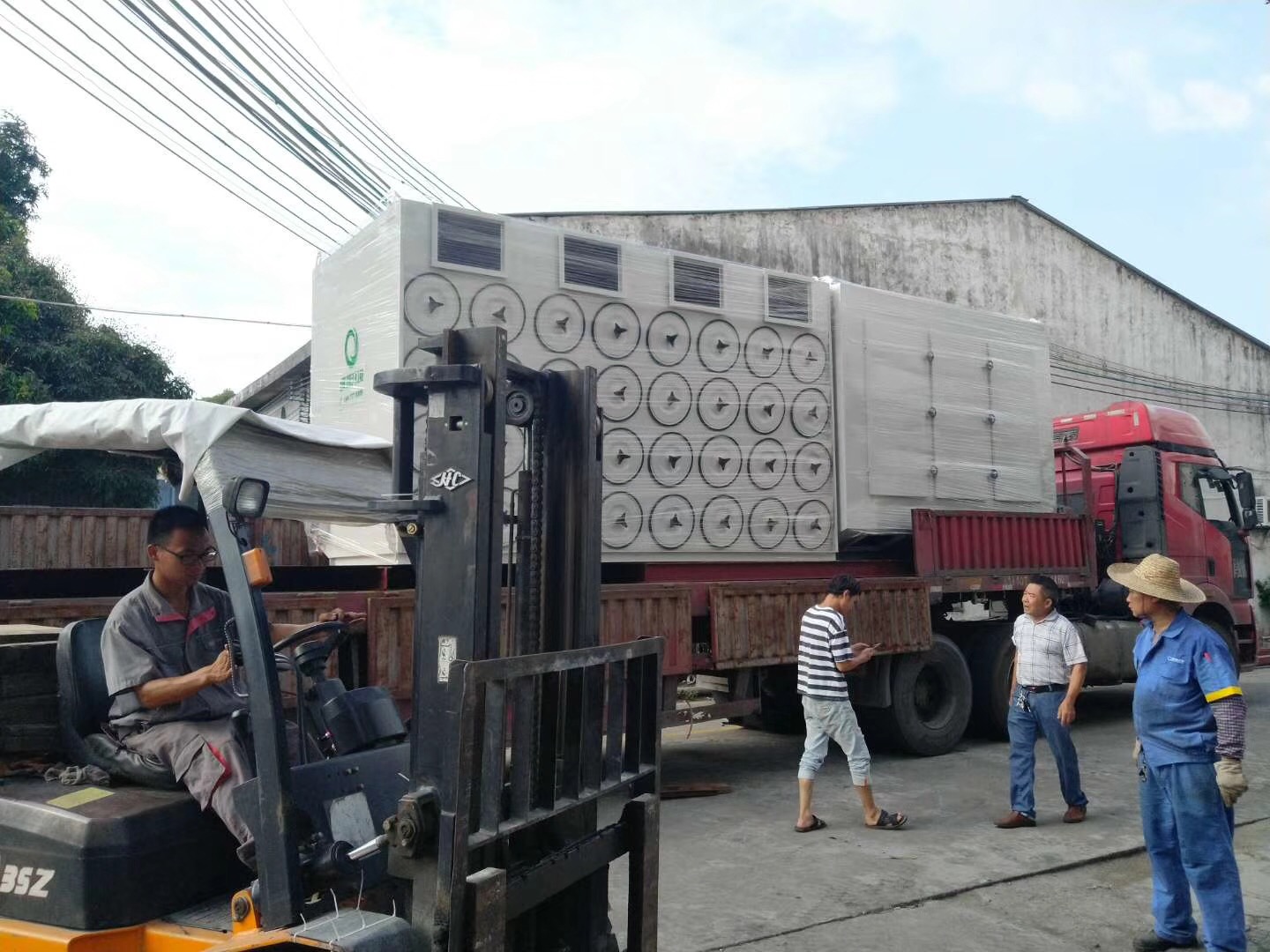 沉流式濾筒除塵器 沉流式濾筒除塵器