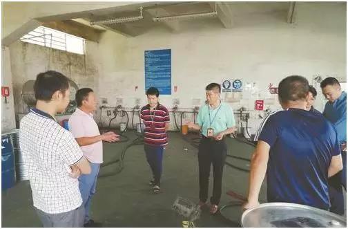 涉及廢氣企業處理查封現場 涉及廢氣企業處理查封現場